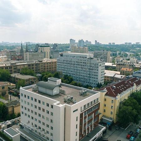 Квартира На Улице Деловая Kiew Exterior foto