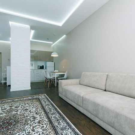 Квартира На Улице Деловая Kiew Exterior foto