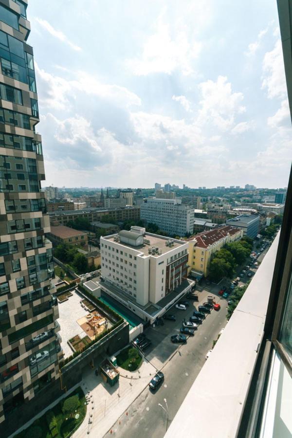 Квартира На Улице Деловая Kiew Exterior foto